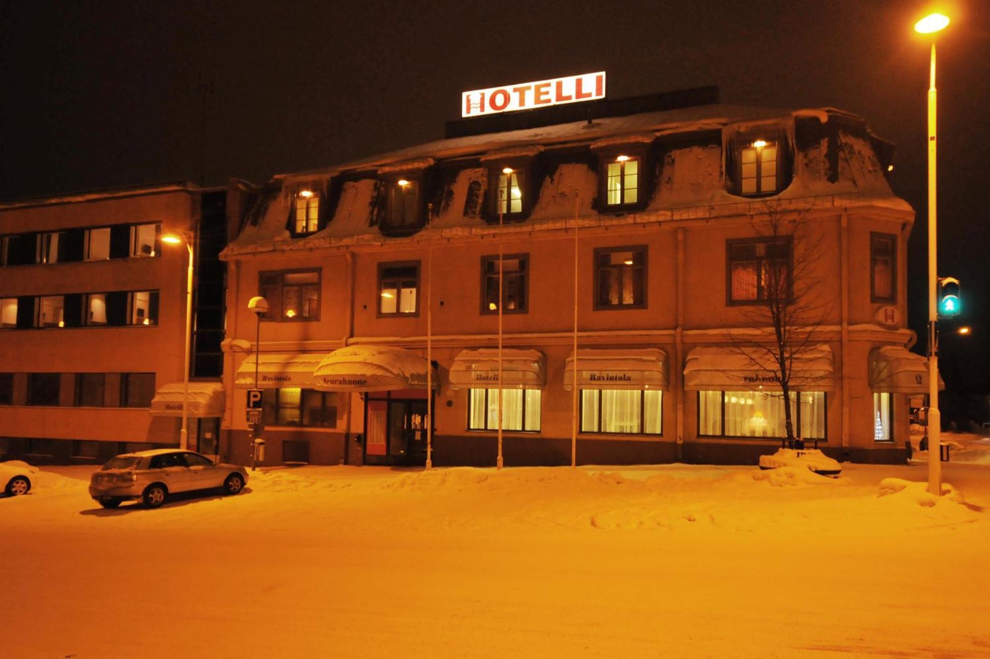 Hotelli Iisalmen Seurahuone Iisalmi Kültér fotó