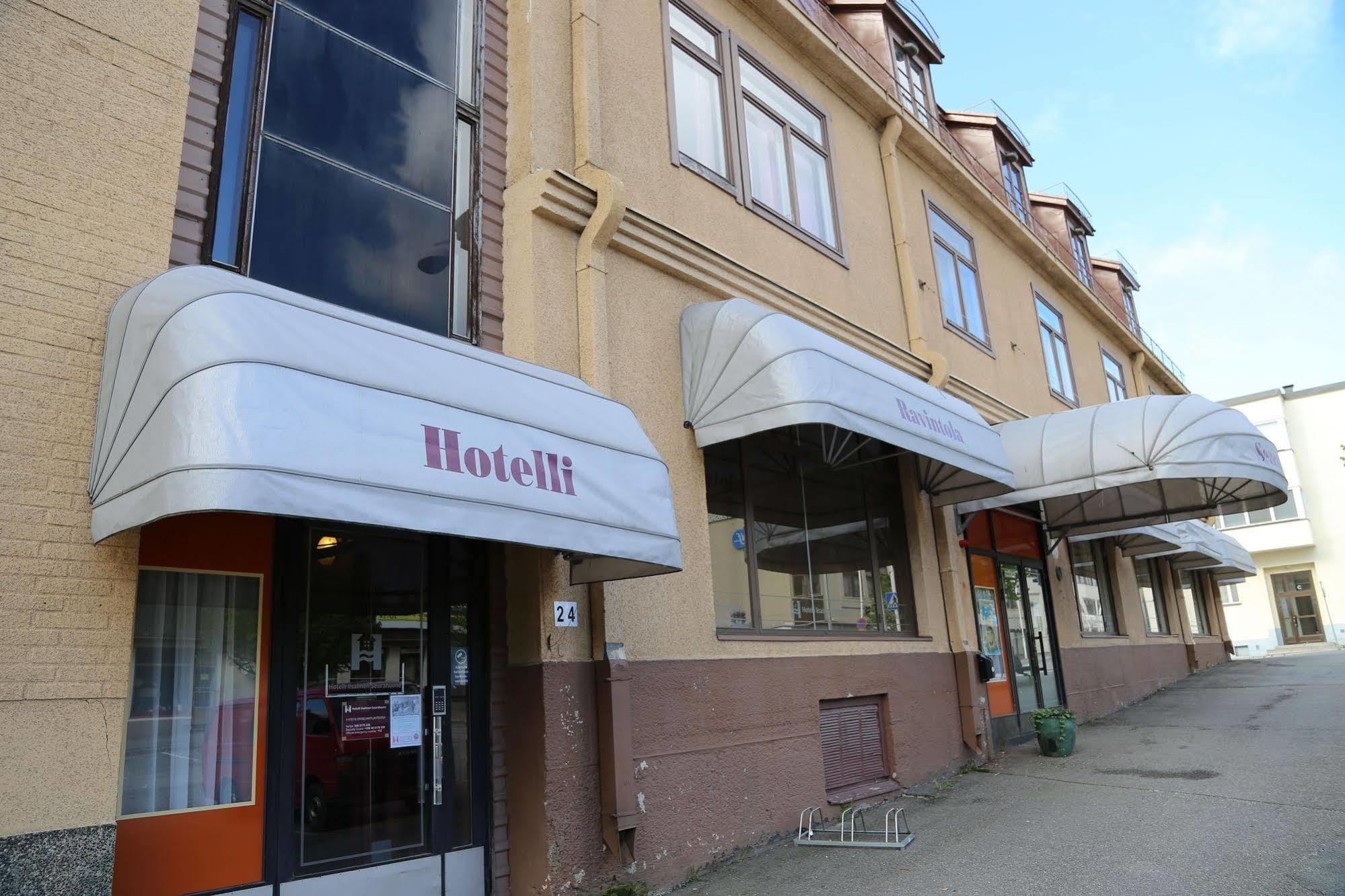 Hotelli Iisalmen Seurahuone Iisalmi Kültér fotó